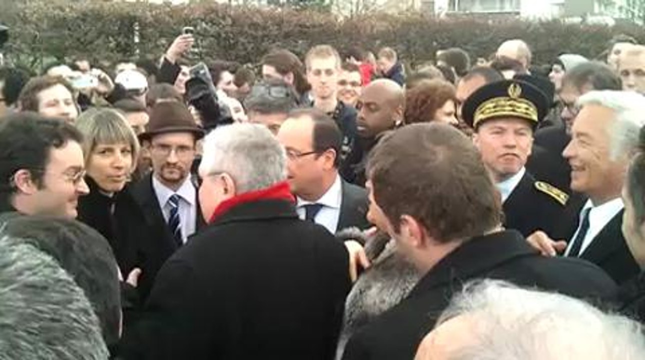 F Hollande au lycée Eiffel