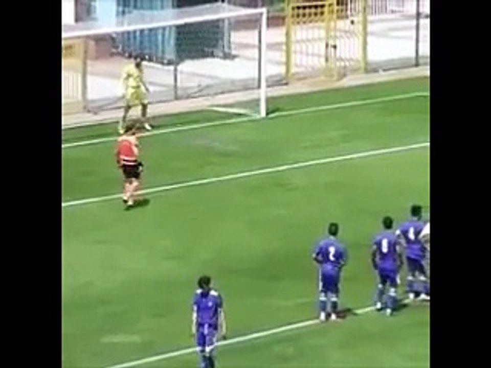 Você nunca vai ver outro gol igual a este