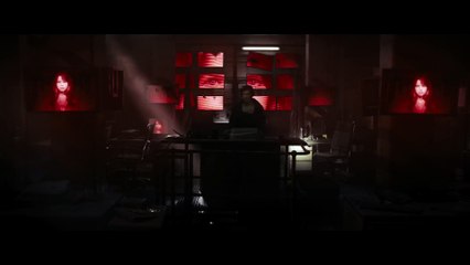 Resident Evil The Final Chapter - Hello Alice