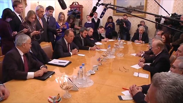 موسكو تؤكد إرجاء مفاوضات جنيف ودي ميستورا ينفي