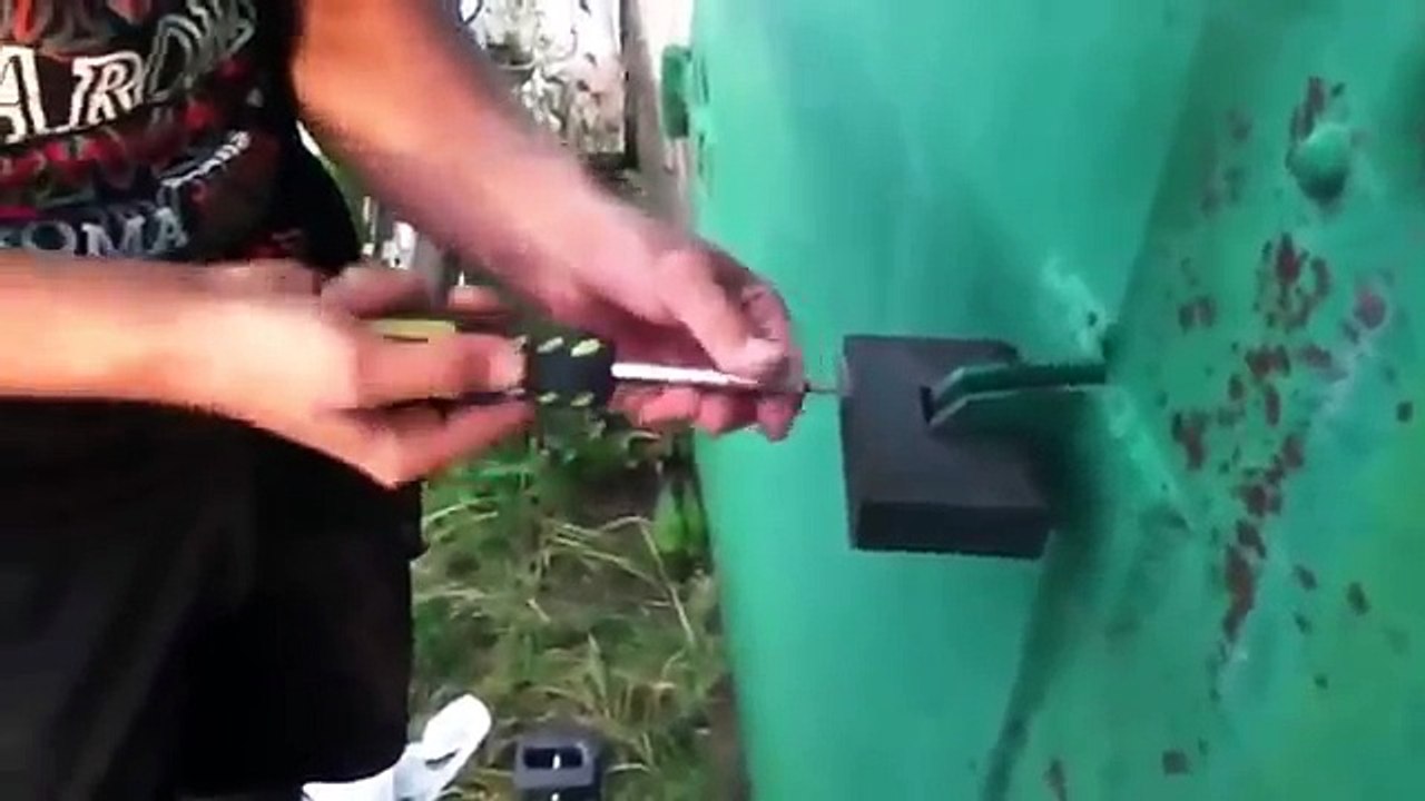Взломать замок за  секунд
