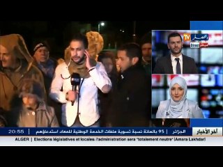 البيض   موفد قناة النهار على المباشر ..... الطريق عادت الى شكلها الطبيعي و  القشابية  لمواجهة البرد