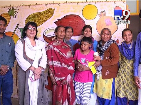 Mentally retarded girl is finally set free after being chained up, Ahmedabad - Tv9