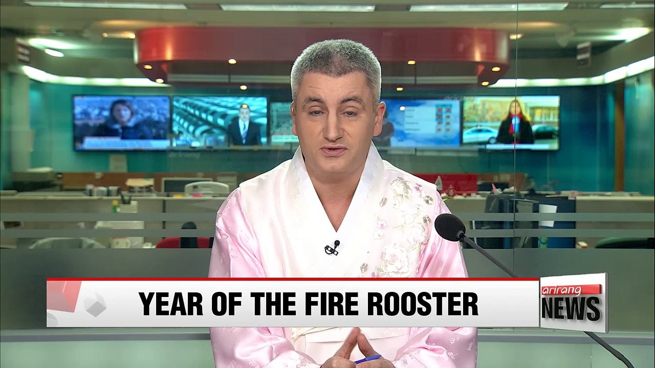 Seoul exhibit pays tribute to Year of the Rooster