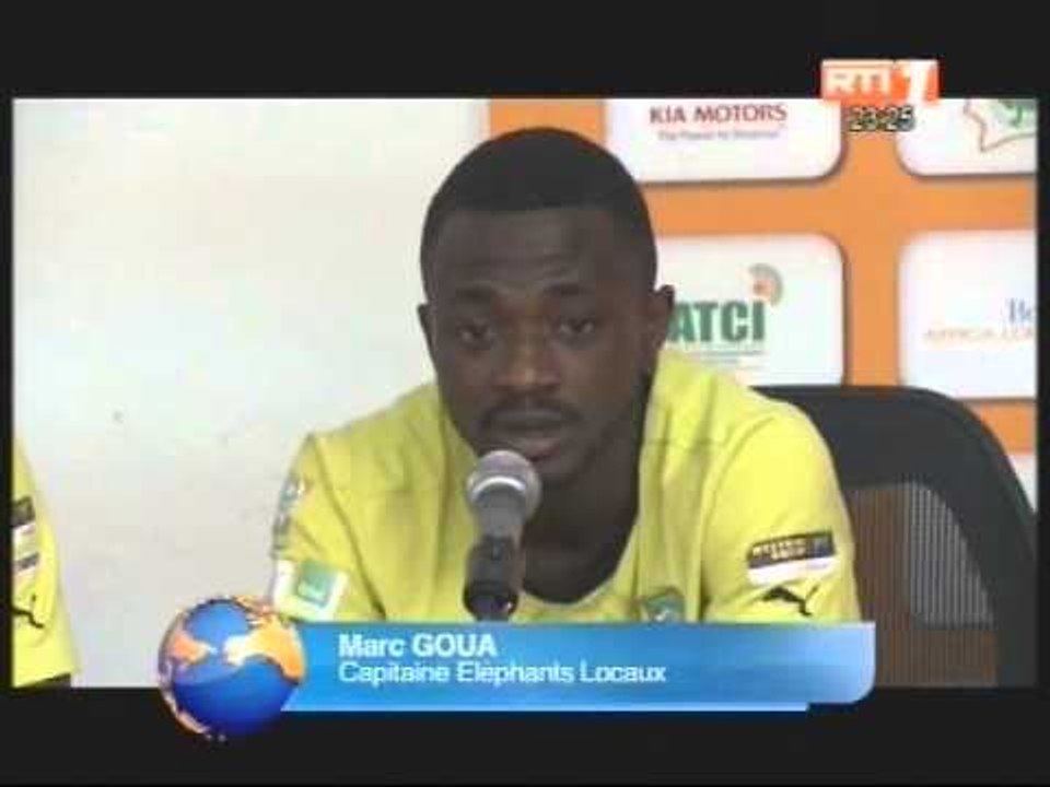 Football: Conférence de presse des Elephants locaux avant le match contre le Nigeria
