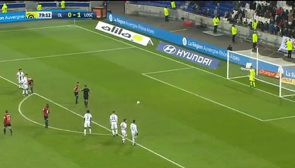 Deuxieme but de Yassine Benzia face à Lyon