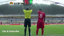 وهبي الخزري يرفض مصافحة كاسبرزاك مدرب تونس بعد استبداله بحمزة لحمر (كاس امم افريقيا) 2017