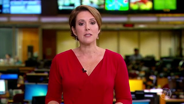 Vulcão em erupção no Havaí é registrado por cientistas e fotógrafos