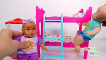 Baby Doll Bunk Beds Playset!! Babies Eating Candy! LEARN COLORS