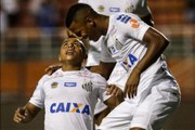Hernández brilha e Santos goleia em amistoso no Pacaembu