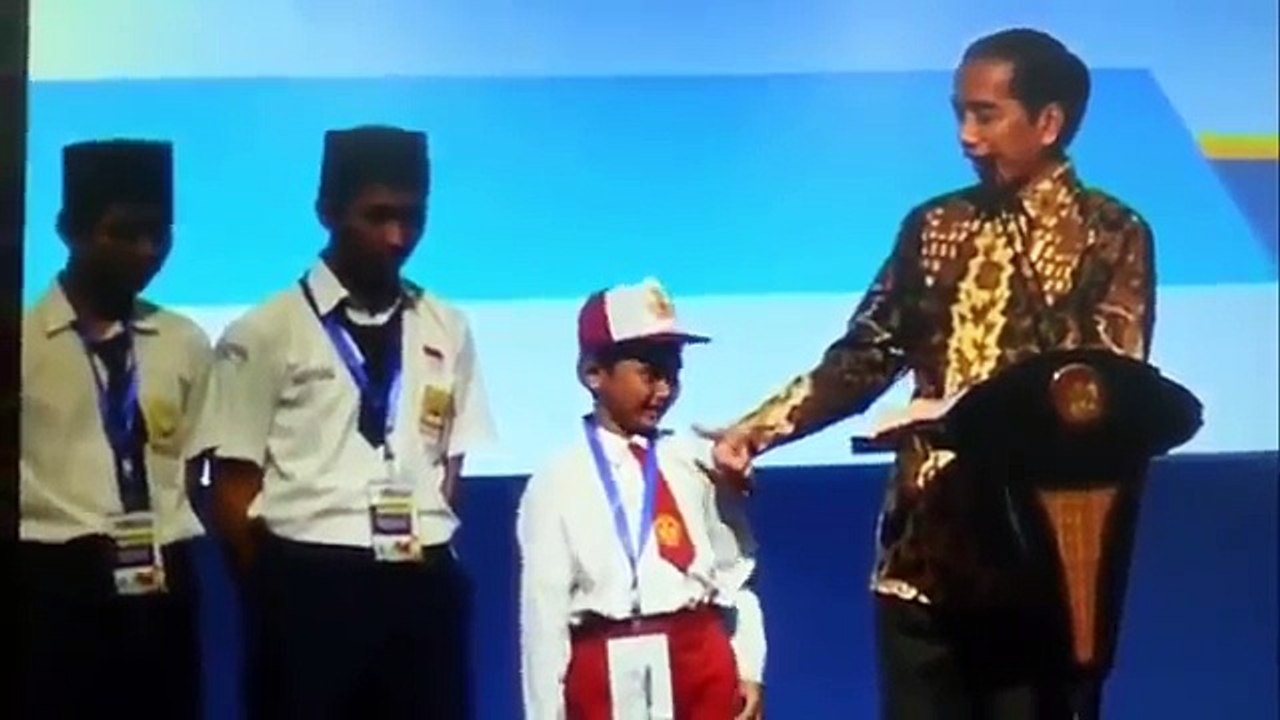 Anak Kecil ini Bilang KNTL di Depan Pak Jokowi Bikin Penonton Terpingkal
