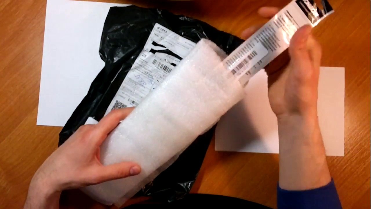 Посылки из Китая AliExpress РАСЧЕСКИ крысиный хвост $ 0.95