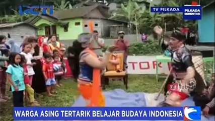 Warga Asing Tertarik Belajar Budaya Indonesia