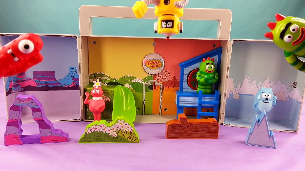 Yo Gabba Gabba Muno Super Giant Surprise Egg Toy Surprises Muno Playdoh Surprise Eggs