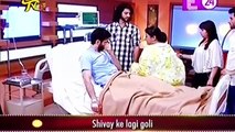 Ishqbaaz 29th January 2017 News _ Anika Pahunchi Shivay Se Milne