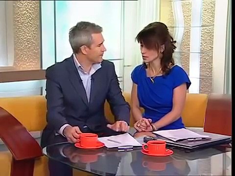 Ведущие жгут когда не в эфире. Приколы