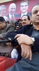 Watch Imran Khan Laughs At Sheikh Rasheed Starts Eating Biryani On Stage