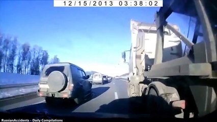 ЭПИЧЕСКИЕ ИДИОТЫ НА ДОРОГАХ 2015 6 часть