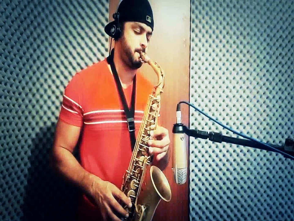 TIPOGRAFIA #1 - Mc Bahea - Manda nudes feat Mc Soneca & Mc Delux (DJG2)