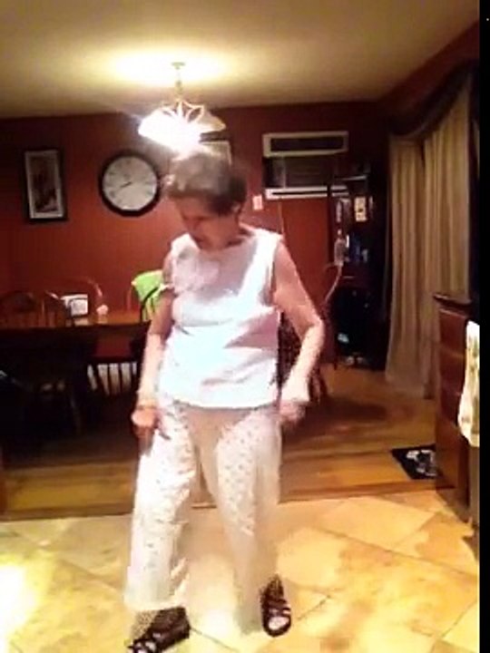 The grandmother asked to turn up the volume of the music. Then start dancing Whip Nae Nae and amazes all