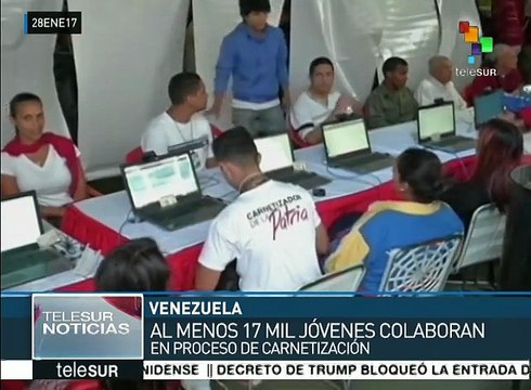 Avanza carnetización de venezolanos para acceder a programas sociales