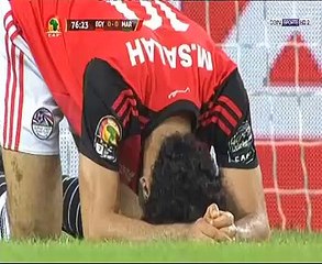 صلاح يهدر هدف لمصر