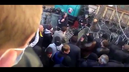 Штурм Донецкой обладминистрации пророссийскими активистами 06 апреля 2014 года часть - 1