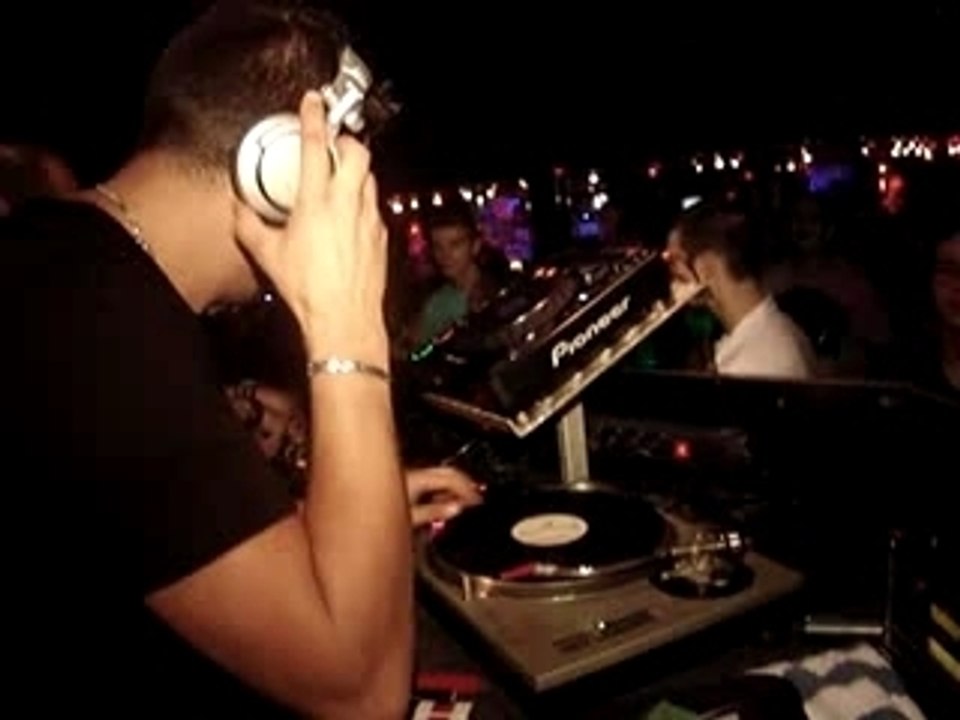 Morgan vs Laurent wolf