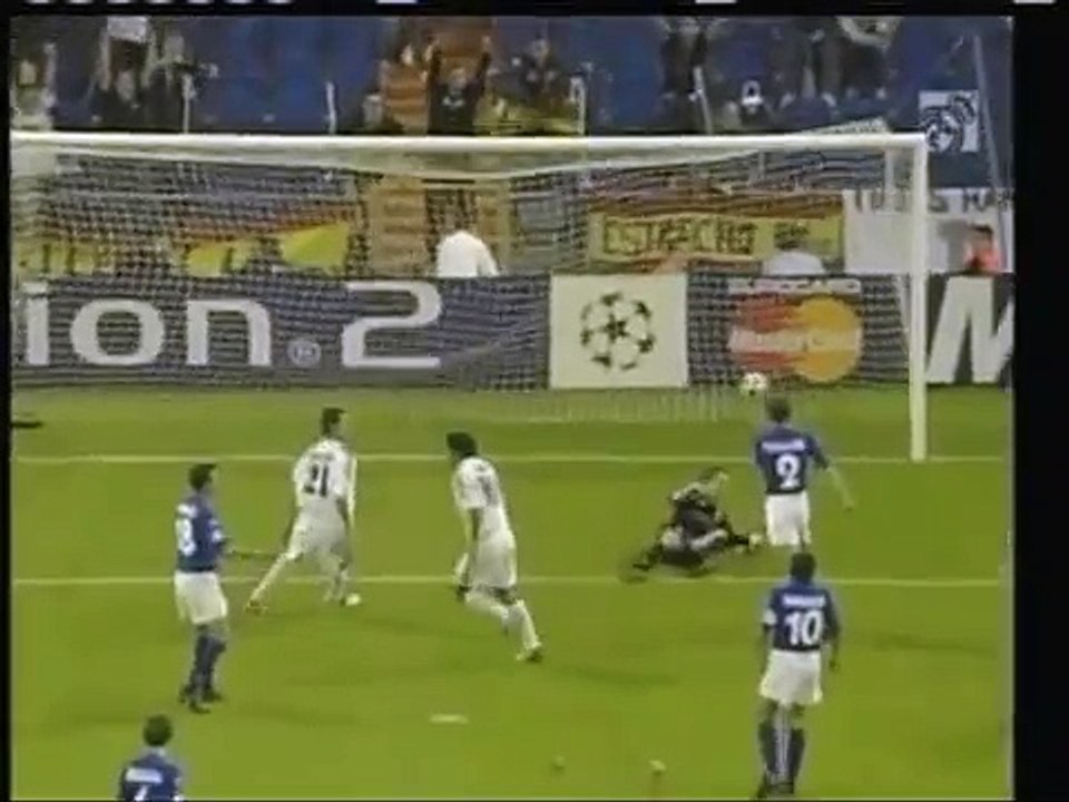 25.09.2002 - 2002-2003 UEFA Champions League Group C Matchday 2 Real Madrid 6-0 KRC Genk