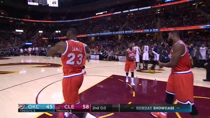 LeBron James se moque du marcher de DeAndre Liggins