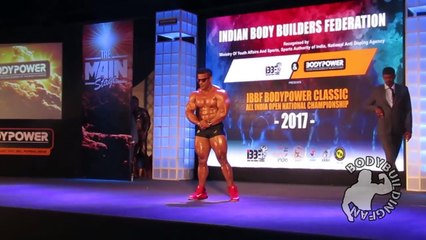 INDIAN BODYBUILDER YATINDER SINGH POSING VIDEO!