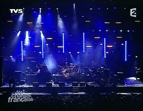 2004/07/12 Cabrel : Itw - Elle Dort (avec Isabelle Boulay) (Francofolies)