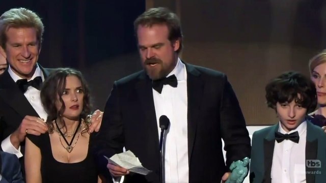 Le moment d'égarement de Winona Ryder aux SAG Awards