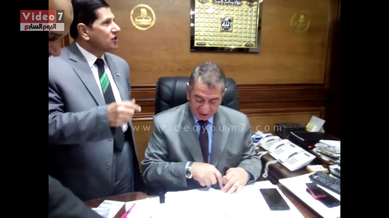 بالفيديو..محافظ كفر الشيخ يعتمد نتيجة الشهادة ا...