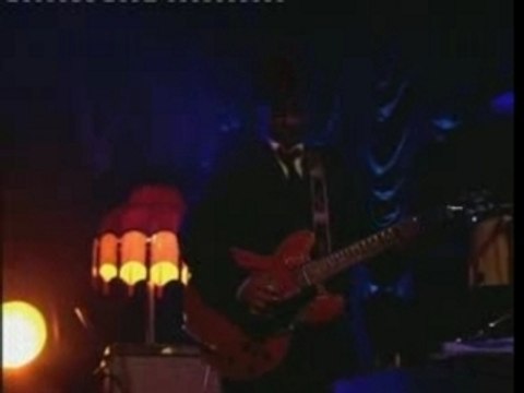 Amy Winehouse - Back To Black - Live Somerset House 20.7.200