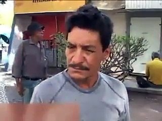 Coma Menos E Cage Muito ! Kkkk