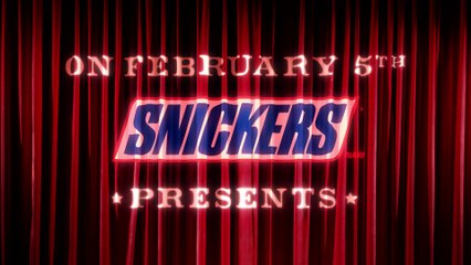 SNICKERS "Live Curtains" Super Bowl 2017