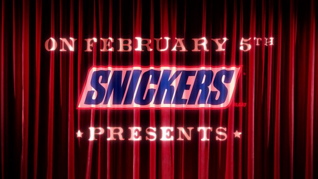 SNICKERS Live Curtains Super Bowl 2017