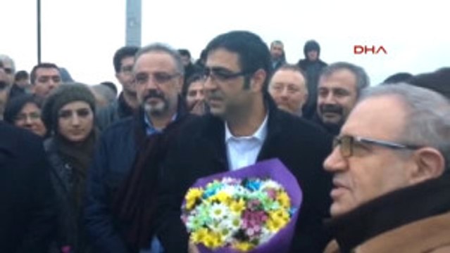 Kocaeli Idris Baluken Cezaevinden Çıktı