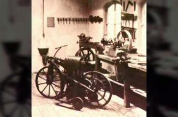 The Histry Of Enternal Combustion Engine (Short)