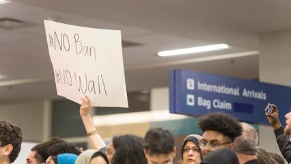 Trump está "a perder capital político"