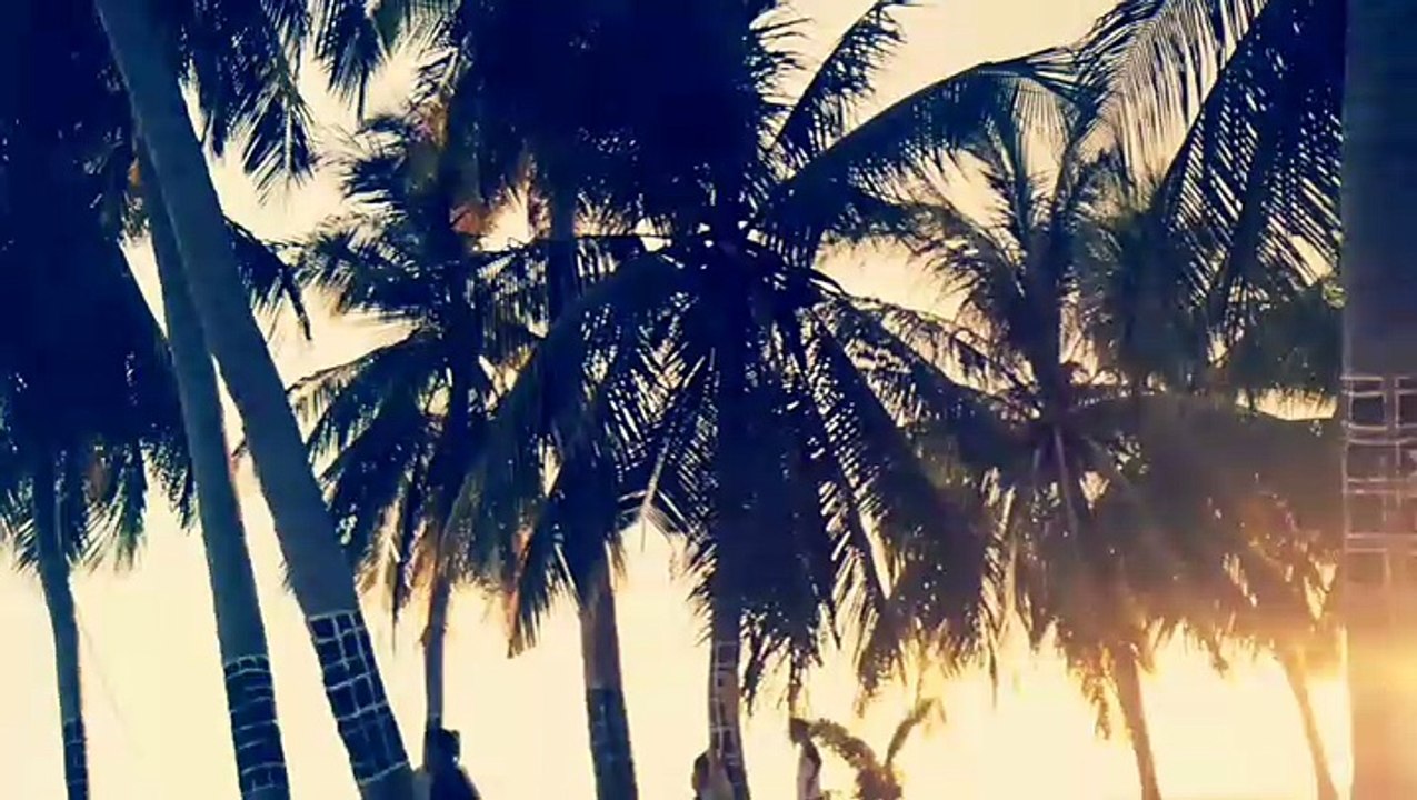 waooowww watch ghost in beach