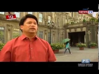 What makes University of Santo Tomas' main building earthquake resistant?