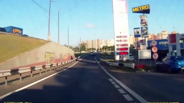 ДЕБИЛЫ НА ДОРОГАХ 2016 Самые весёлые и смешные приколы 2016