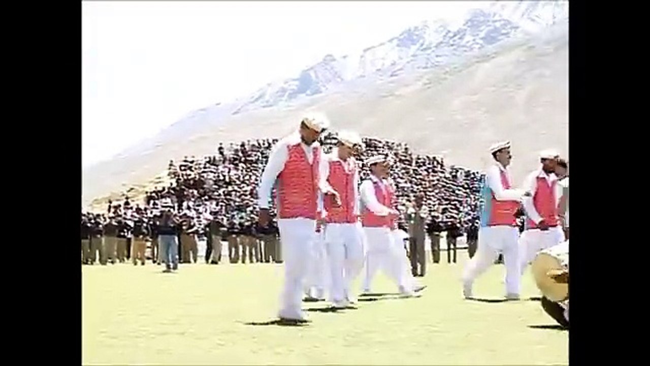 Qashqari Dance at Shandur (Chitral-Gilgit-Baltistan)