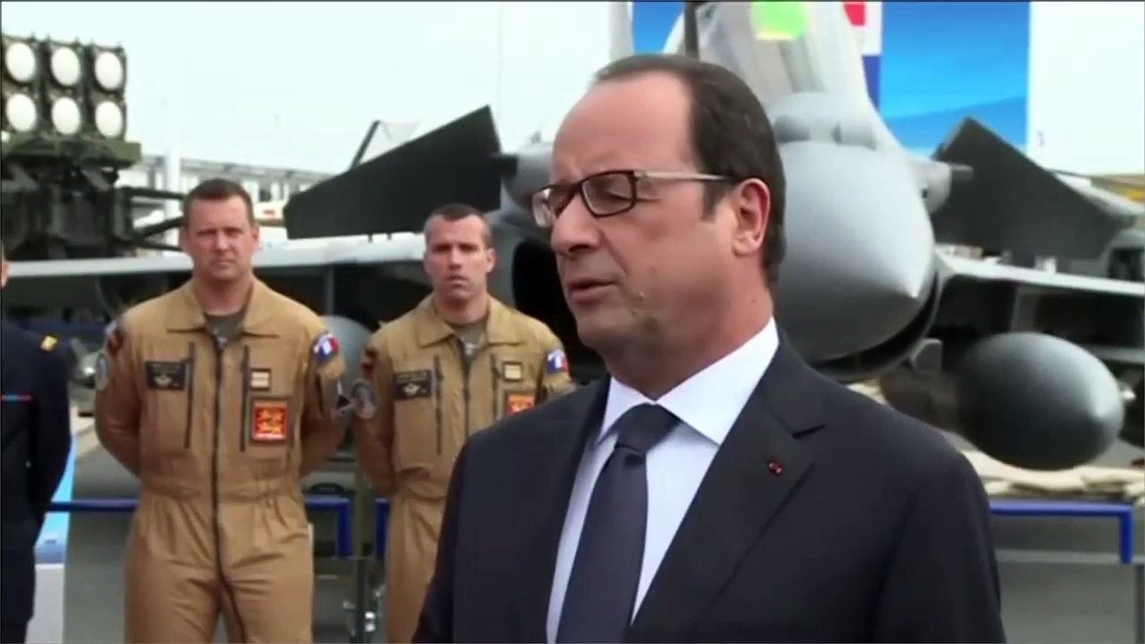 François Hollande : Manuel Valls a pris "la place du mort"