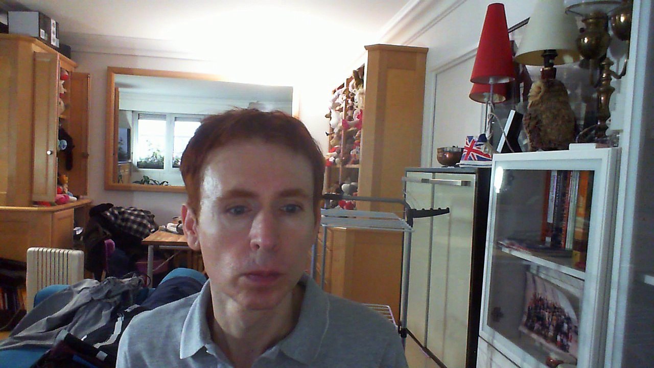 Wiwi égratigne "do you mind" de DJ Khaled, Nicki Minaj, Chris Brown, August Alsina, Jeremih, Future & Rick Ross