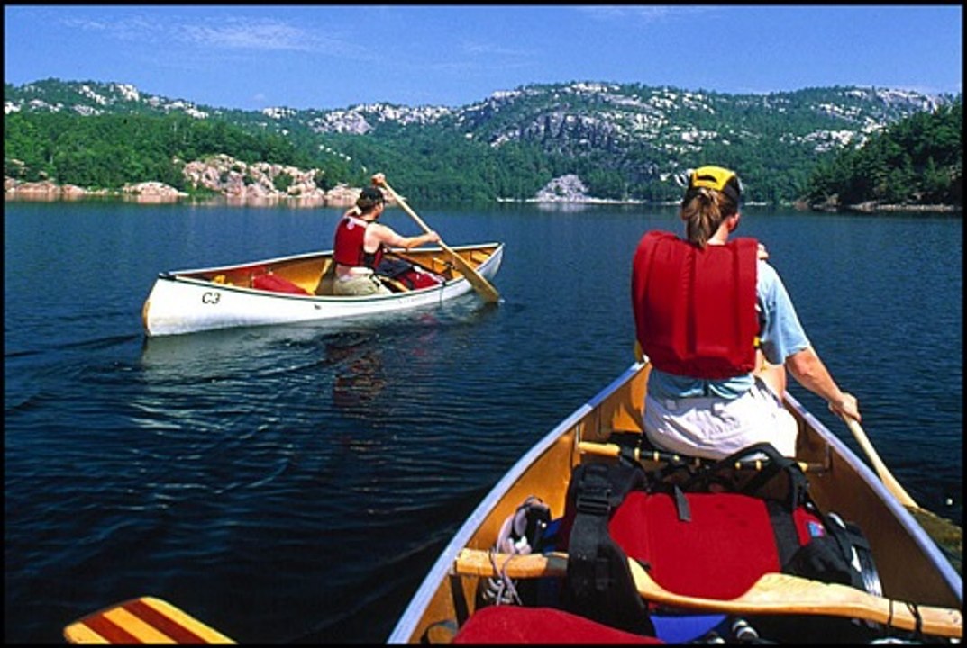 PORSUK BARAJ GÖLÜ FRİG VADİSİ KANO ŞENLİĞİNE EV SAHİPLİĞİ YAPTI