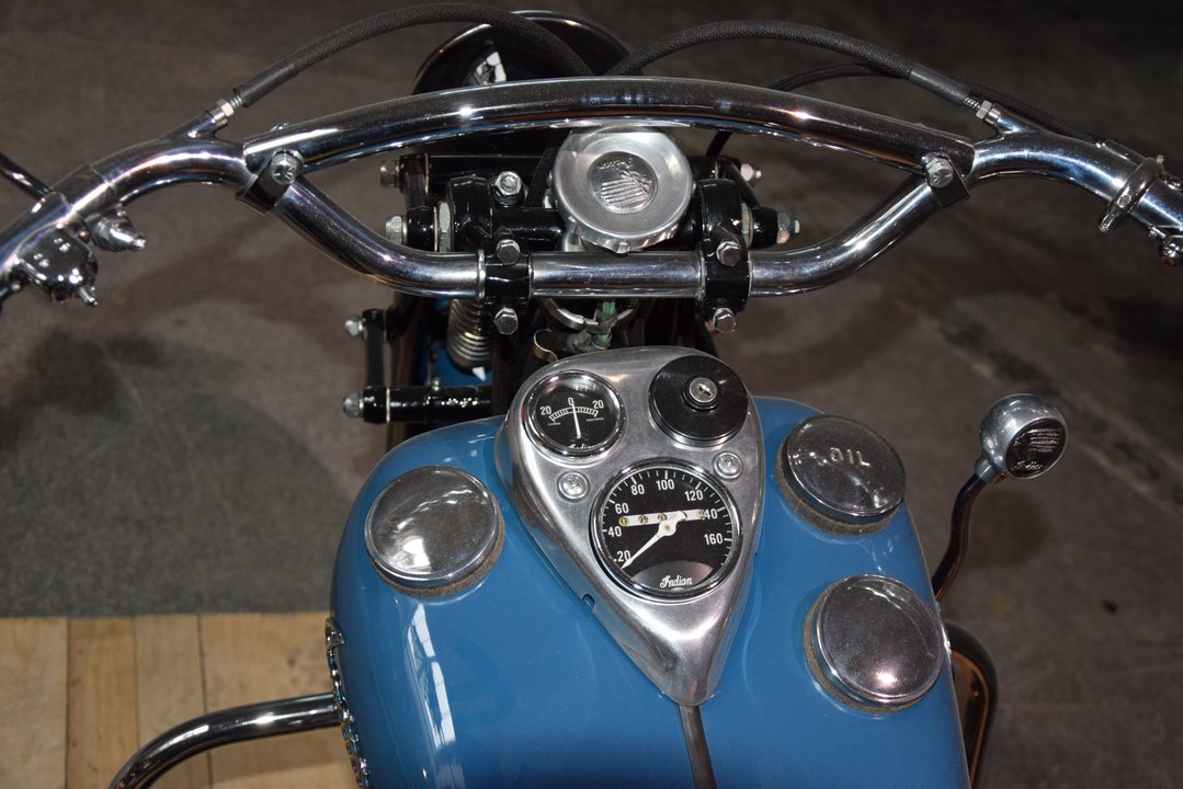 WHEELS and WAVES expo ART RIDE