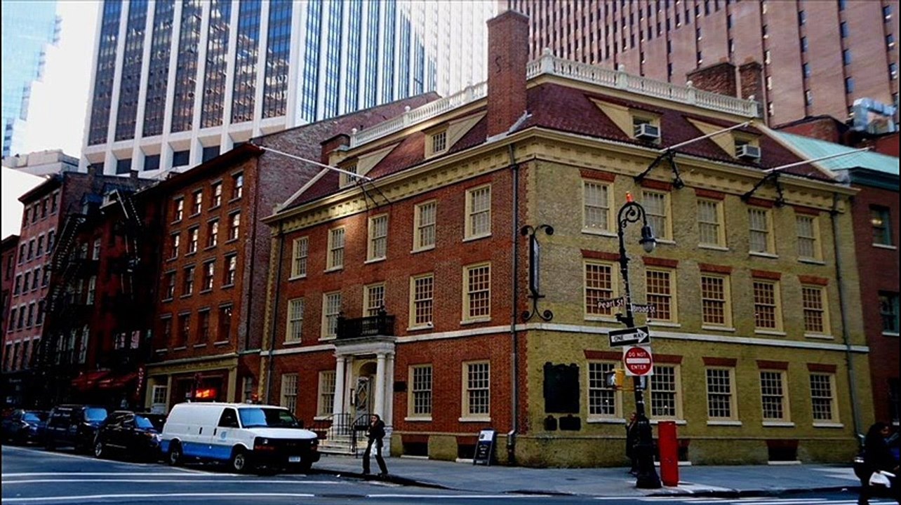 5 Museums Perfect for Hamilton Super Fans